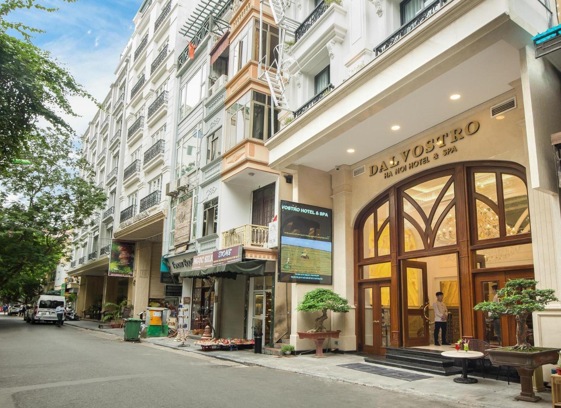 Và Dal Vostro 4* Hà Nội